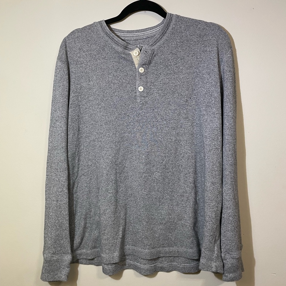 Eddie Bauer Mens Large 3 button long Sleeve Henley Casual cotton heather gray.
